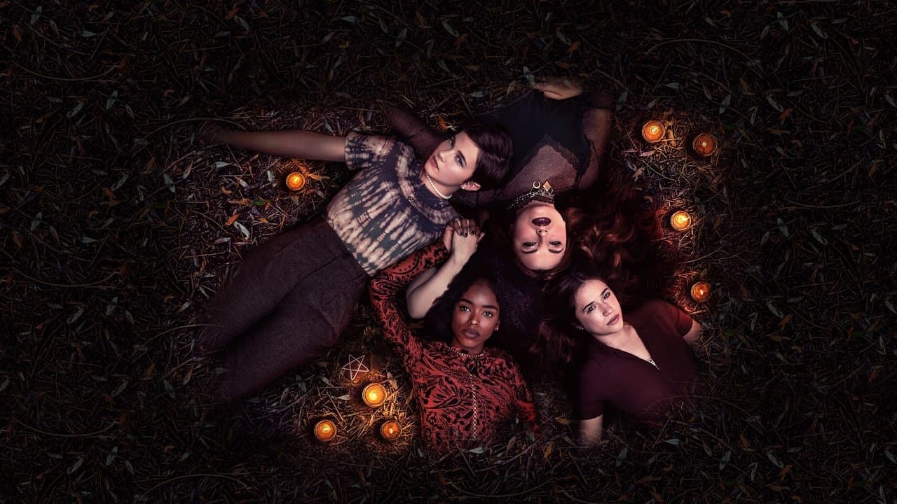 Jóvenes Brujas: La Nueva Hermandad