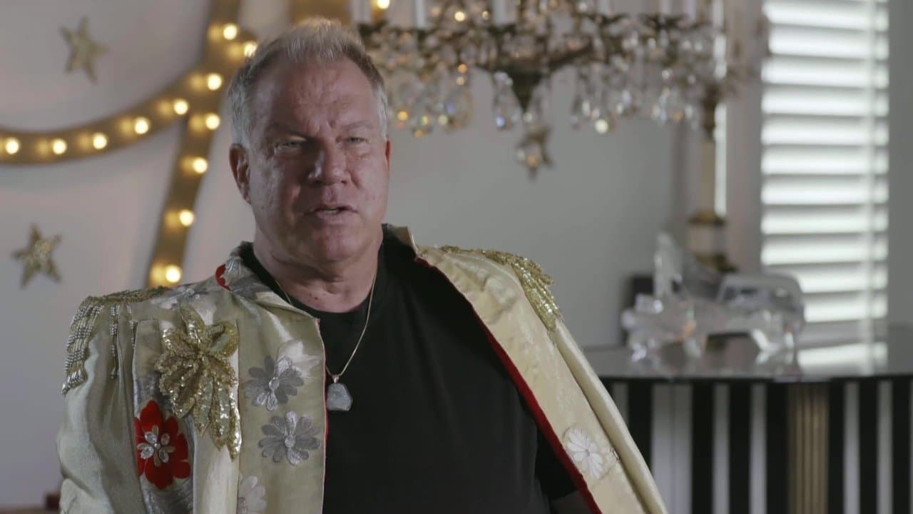 Look Me Over: Liberace