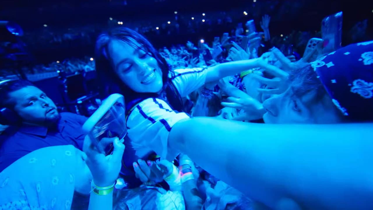Billie Eilish - Hit Me Hard and Soft: El tour en 3D