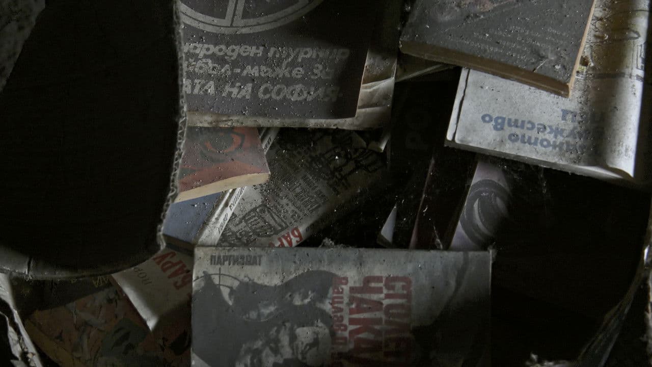 И Отново Чувствам Студените Мраморни Стълби