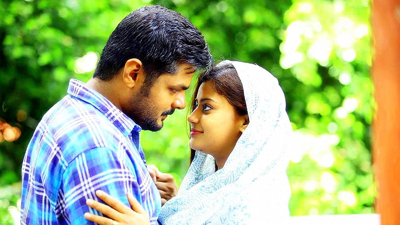 അപ്പുറം ബംഗാള്, ഇപ്പുറം തിരുവിതാംകൂര്