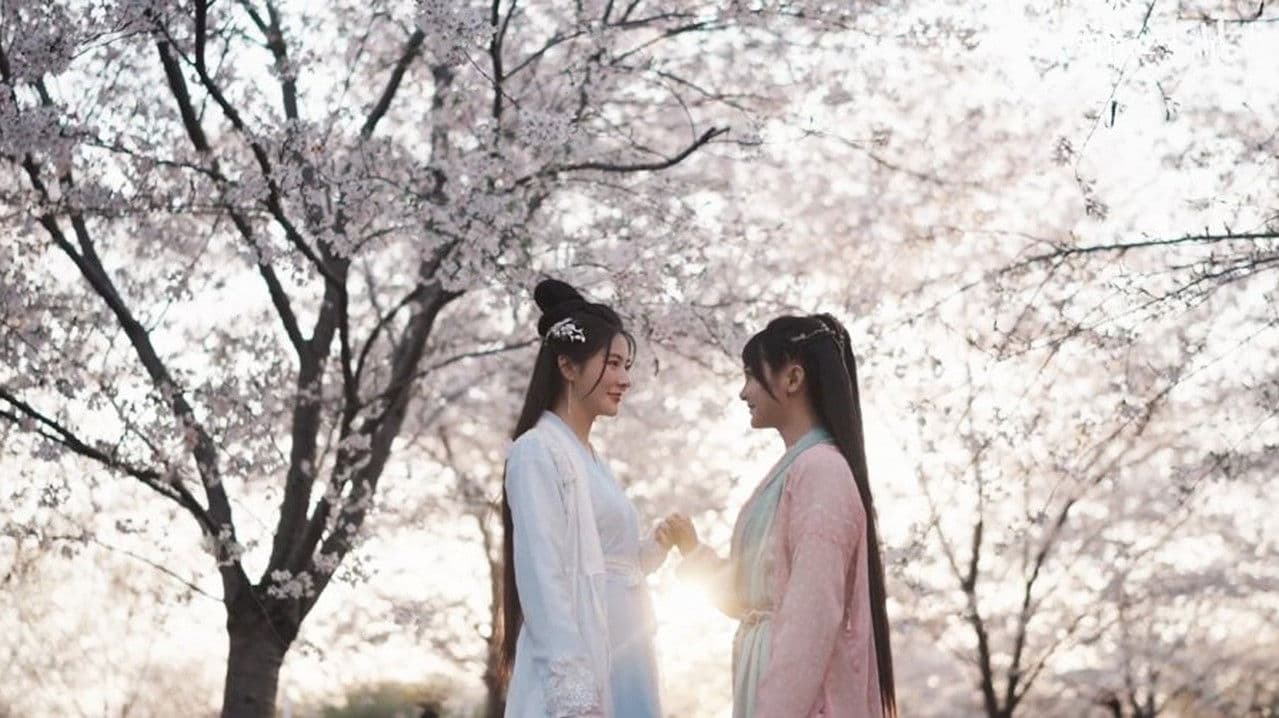 救命我居然抢了师兄喜欢的姑娘!